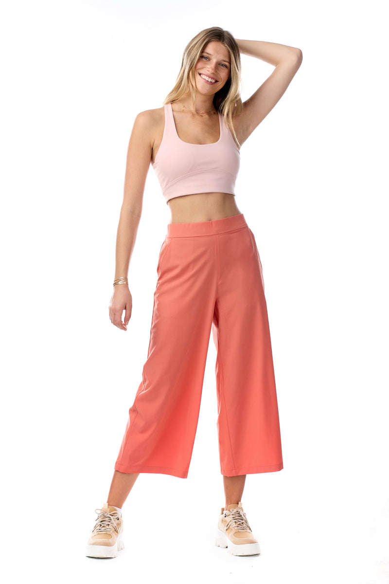 Breathe Woven Crop Pants